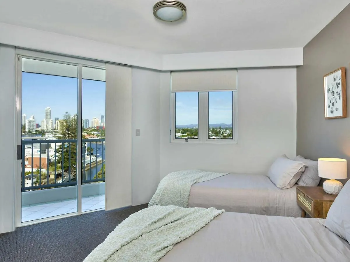 Quiet Location Close To It All Gold Coast